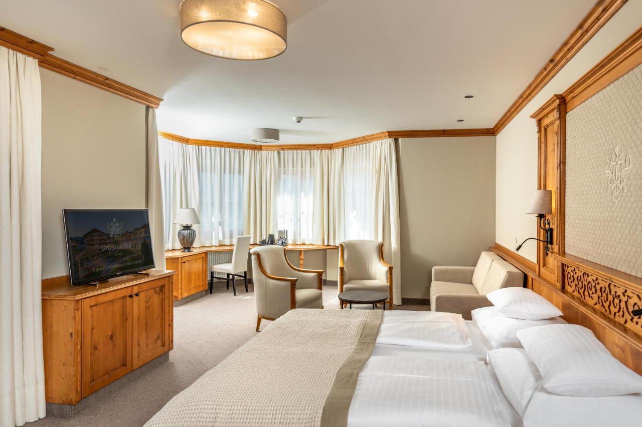Hotel Gruenauerhof Вальс Экстерьер фото