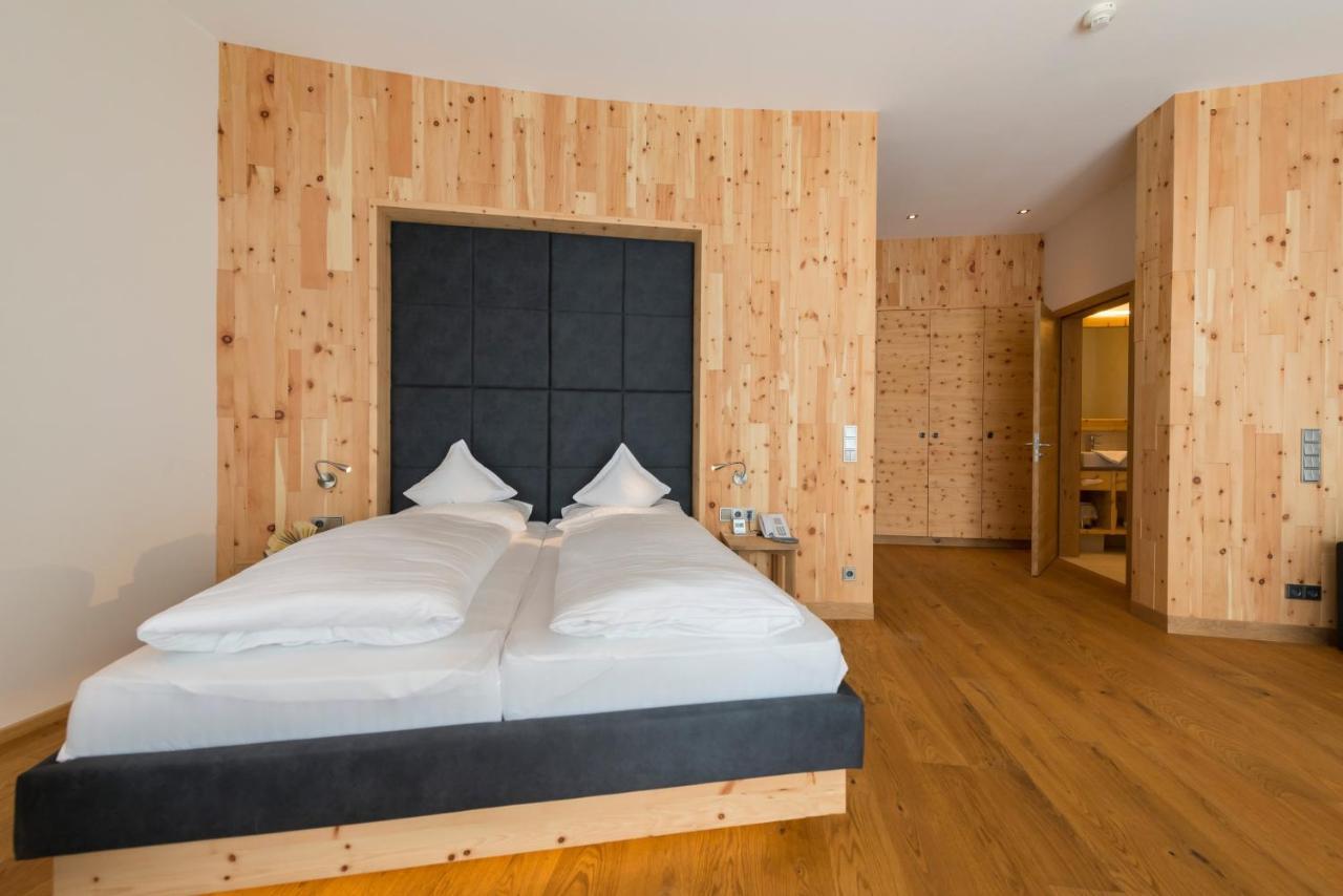 Hotel Gruenauerhof Вальс Экстерьер фото